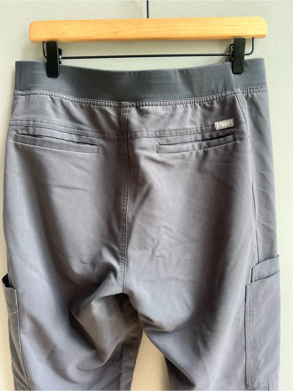 Figs Mens Slim Axim Scrub Pants Straight Leg 7 Pocket Charcoal Gray Medium